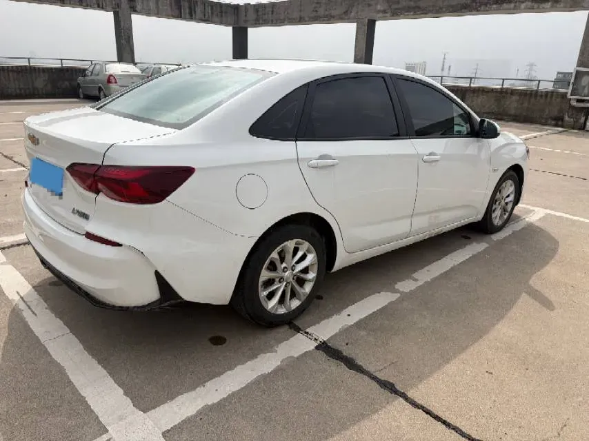 2023 Chevrolet Monza 1.5L 113HP L4 6DCT,autocango,china used car exporter,china ev exporter,chinese used car exporter,chinese used ev exporter