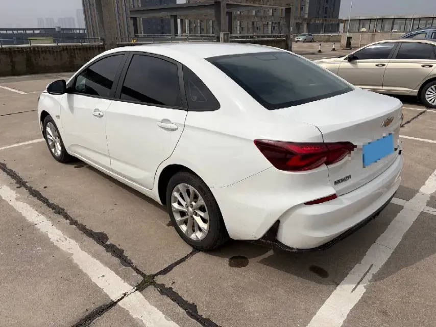 2023 Chevrolet Monza 1.5L 113HP L4 6DCT,autocango,china used car exporter,china ev exporter,chinese used car exporter,chinese used ev exporter