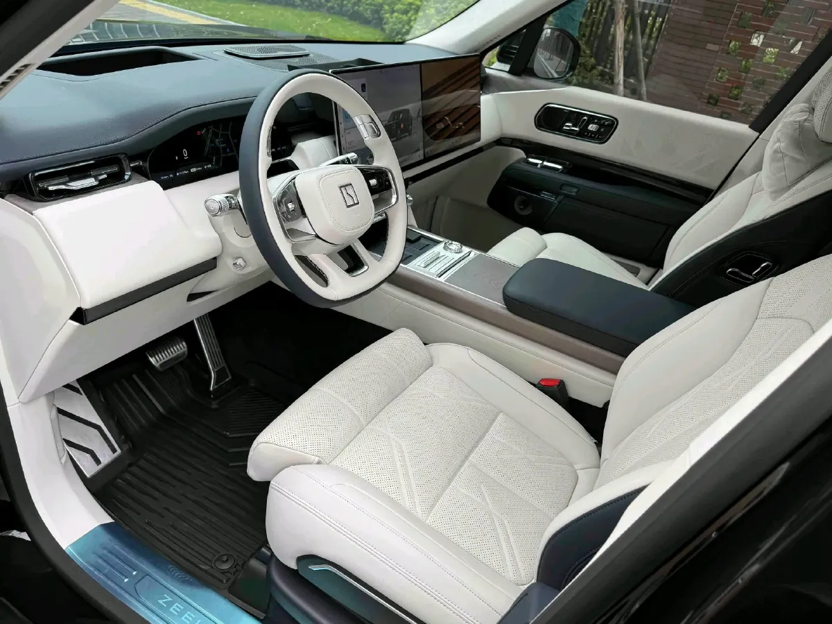 2025 Zeekr 9X 2.0T 279HP L4 1DHT PHEV,autocango,china used car exporter,china ev exporter,chinese used car exporter,chinese used ev exporter