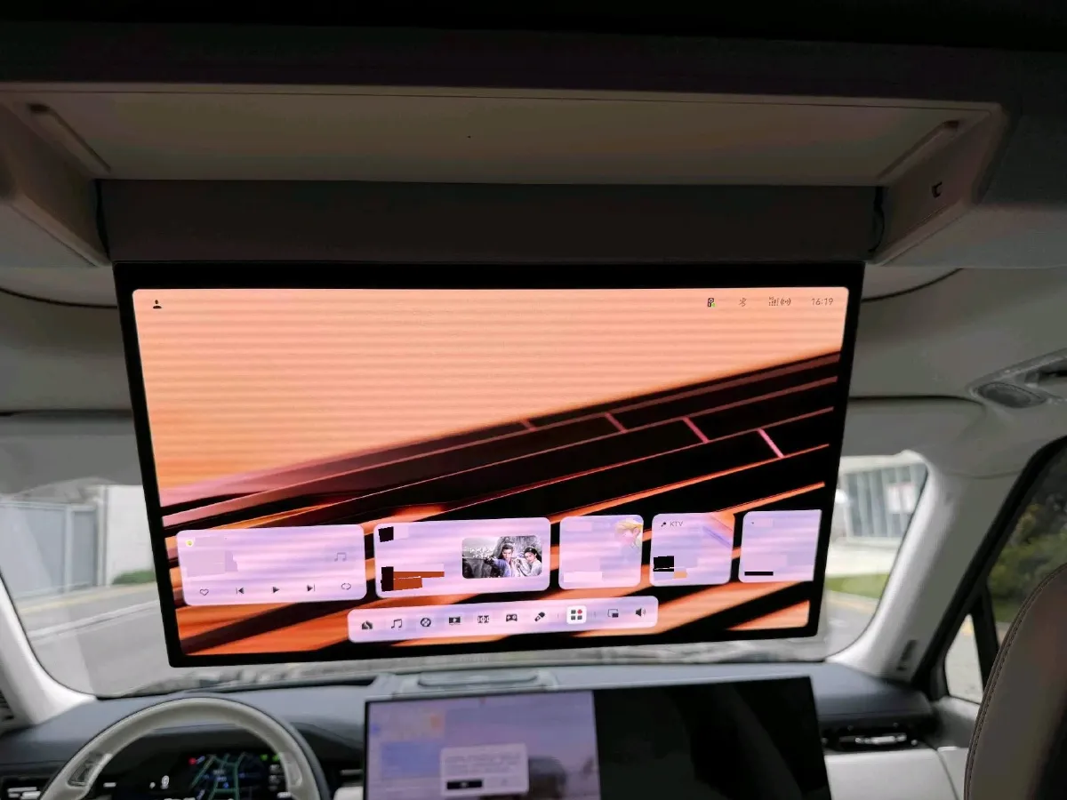 2025 Zeekr 9X 2.0T 279HP L4 1DHT PHEV,autocango,china used car exporter,china ev exporter,chinese used car exporter,chinese used ev exporter