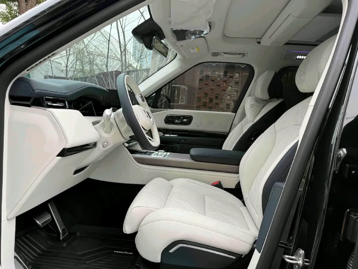 2025 Zeekr 9X 2.0T 279HP L4 1DHT PHEV,autocango,china used car exporter,china ev exporter,chinese used car exporter,chinese used ev exporter