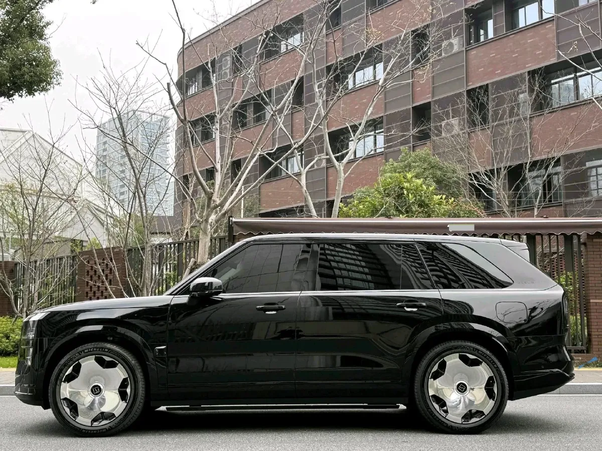 2025 Zeekr 9X 2.0T 279HP L4 1DHT PHEV,autocango,china used car exporter,china ev exporter,chinese used car exporter,chinese used ev exporter