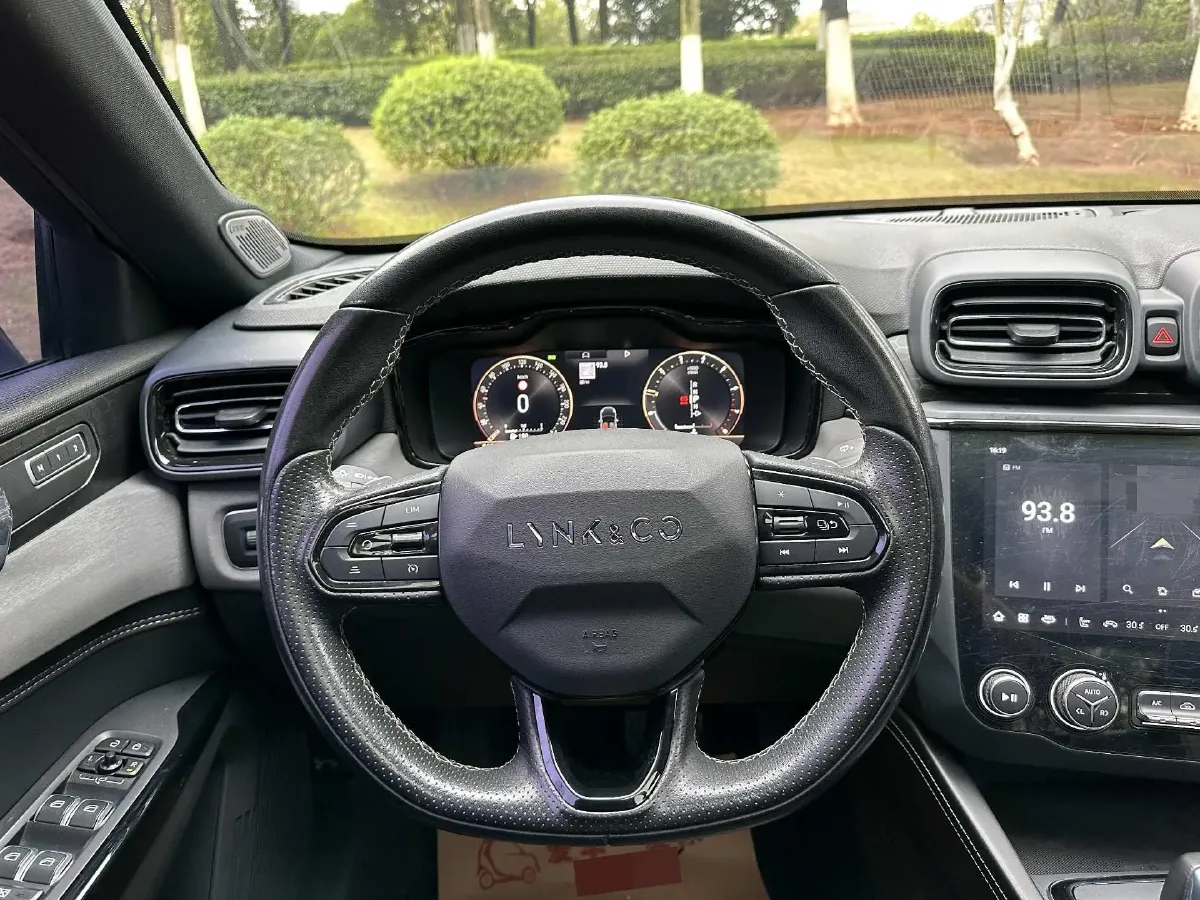 2022 LYNK&CO 03 1.5T 180HP L3 7DCT,autocango,china used car exporter,china ev exporter,chinese used car exporter,chinese used ev exporter