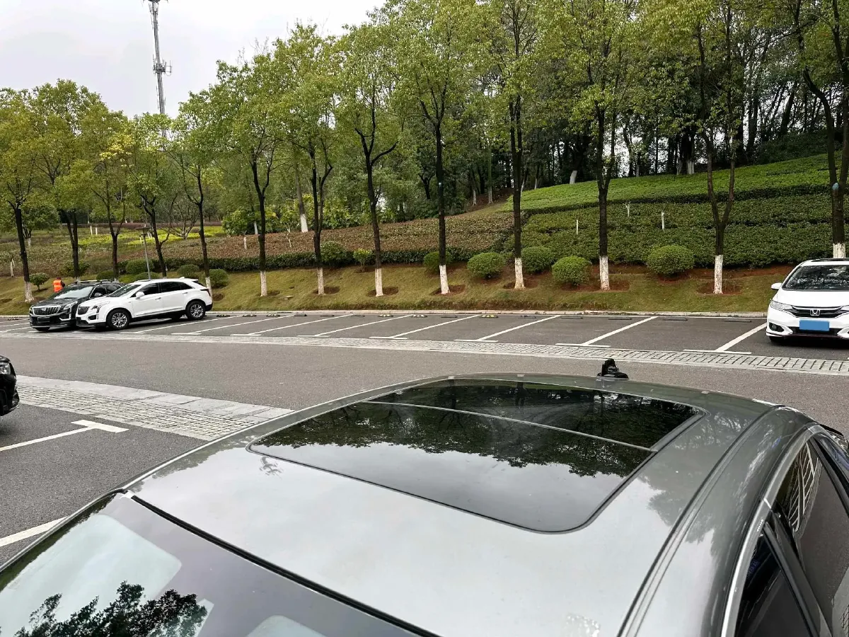 2022 LYNK&CO 03 1.5T 180HP L3 7DCT,autocango,china used car exporter,china ev exporter,chinese used car exporter,chinese used ev exporter