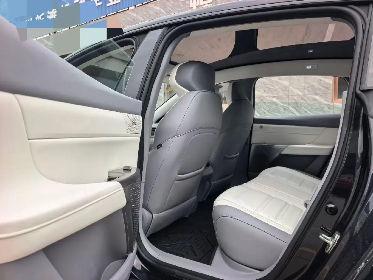 2024 DongFeng eπ eπ007 BEV 56.83KWH,autocango,china used car exporter,china ev exporter,chinese used car exporter,chinese used ev exporter