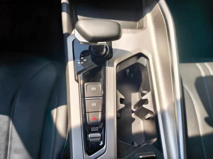 2023 Geely Preface 1.5T 181HP L4 7DCT,autocango,china used car exporter,china ev exporter,chinese used car exporter,chinese used ev exporter