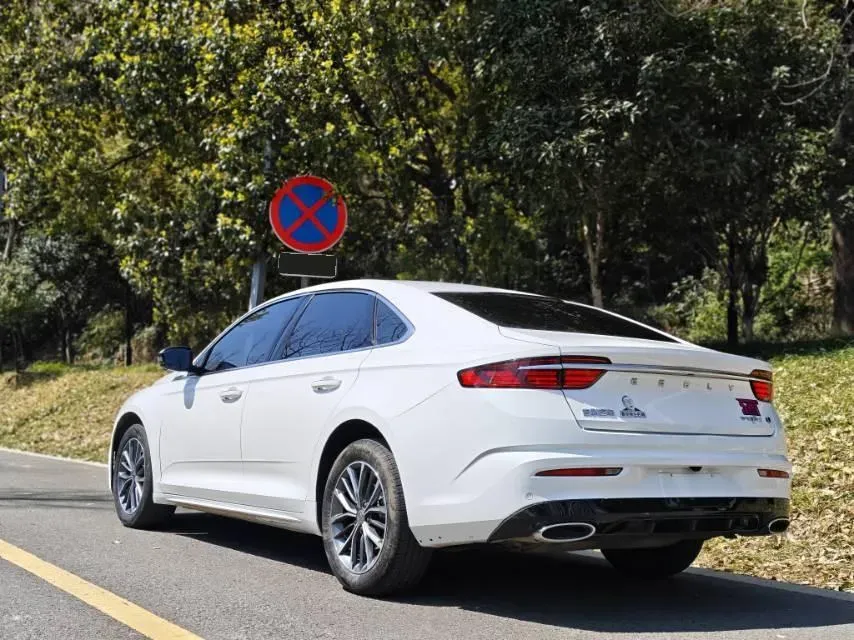 2023 Geely Preface 1.5T 181HP L4 7DCT,autocango,china used car exporter,china ev exporter,chinese used car exporter,chinese used ev exporter