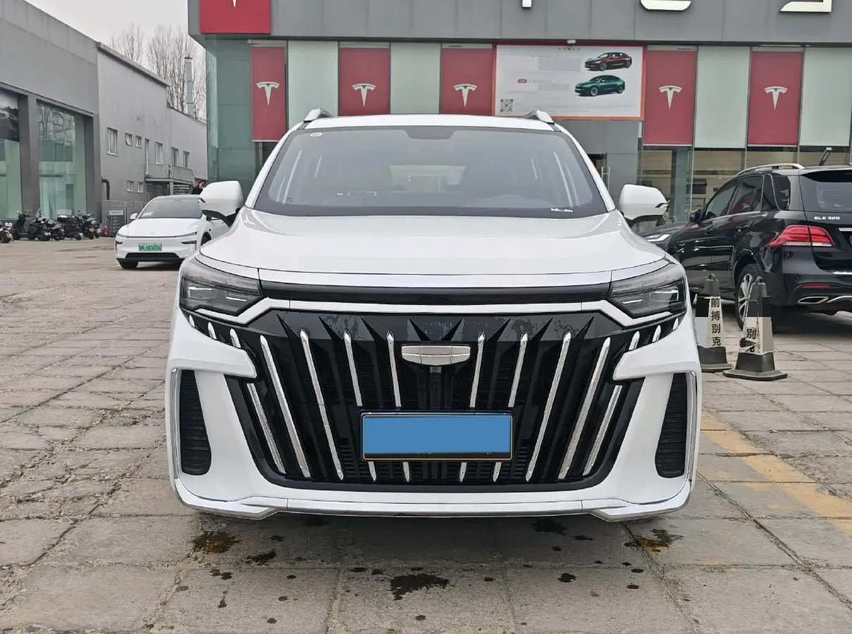 2025 Geely Okavango L 2.0T 218HP L4 7DCT,autocango,china used car exporter,china ev exporter,chinese used car exporter,chinese used ev exporter