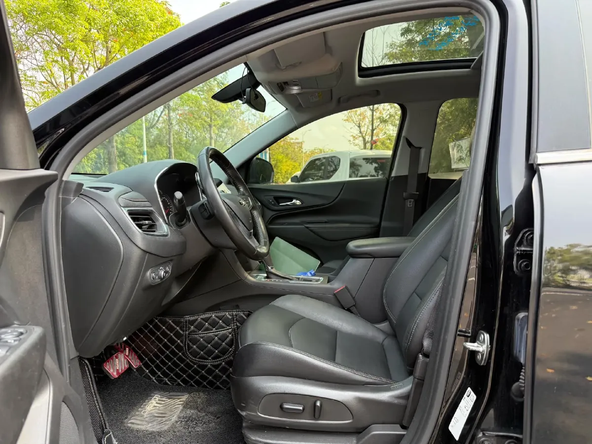 2019 Chevrolet Equinox 1.5T 180HP L4 6AT,autocango,china used car exporter,china ev exporter,chinese used car exporter,chinese used ev exporter