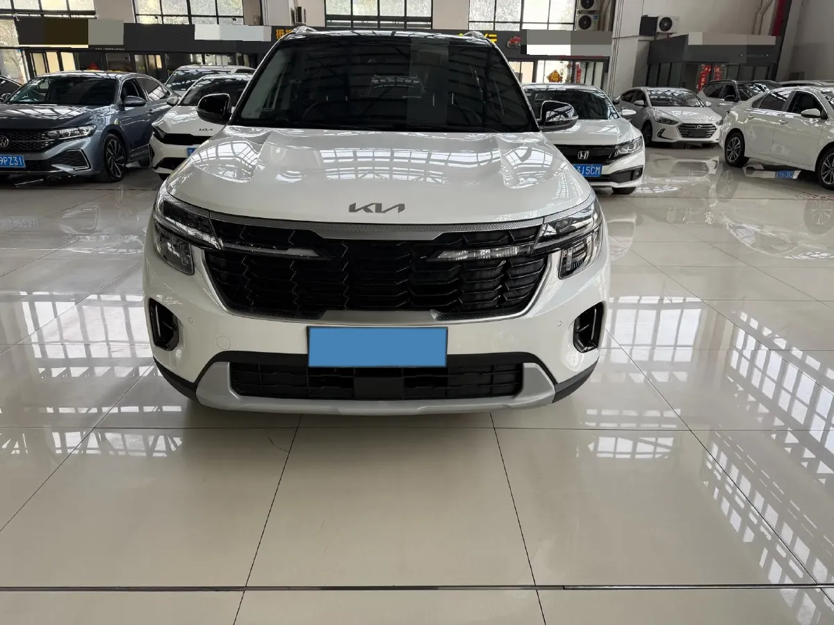 2023 Kia Seltos 1.5L 115HP L4 CVT,autocango,china used car exporter,china ev exporter,chinese used car exporter,chinese used ev exporter