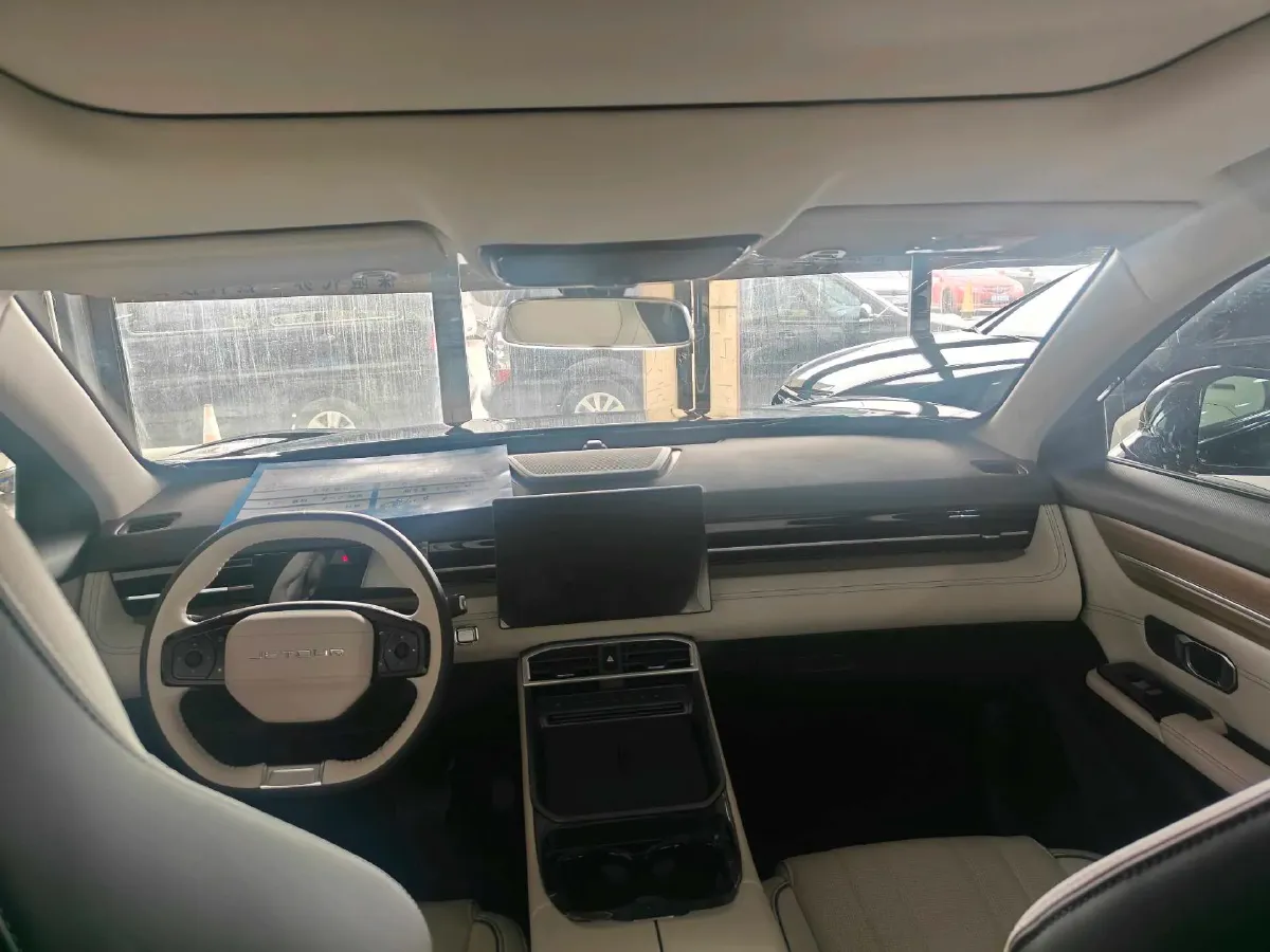 2025 Jetour DASHING 1.5T 184HP L4 7DCT,autocango,china used car exporter,china ev exporter,chinese used car exporter,chinese used ev exporter