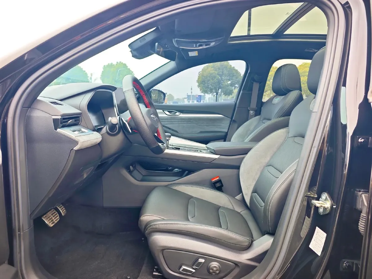 2023 Geely Preface 2.0T 190HP L4 7DCT,autocango,china used car exporter,china ev exporter,chinese used car exporter,chinese used ev exporter