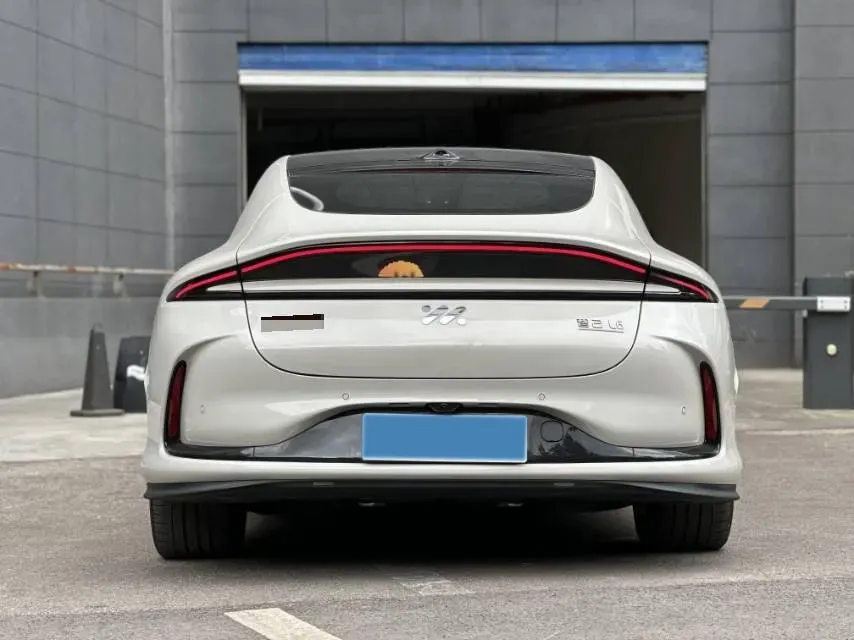 2025 IM L6 BEV,autocango,china used car exporter,china ev exporter,chinese used car exporter,chinese used ev exporter