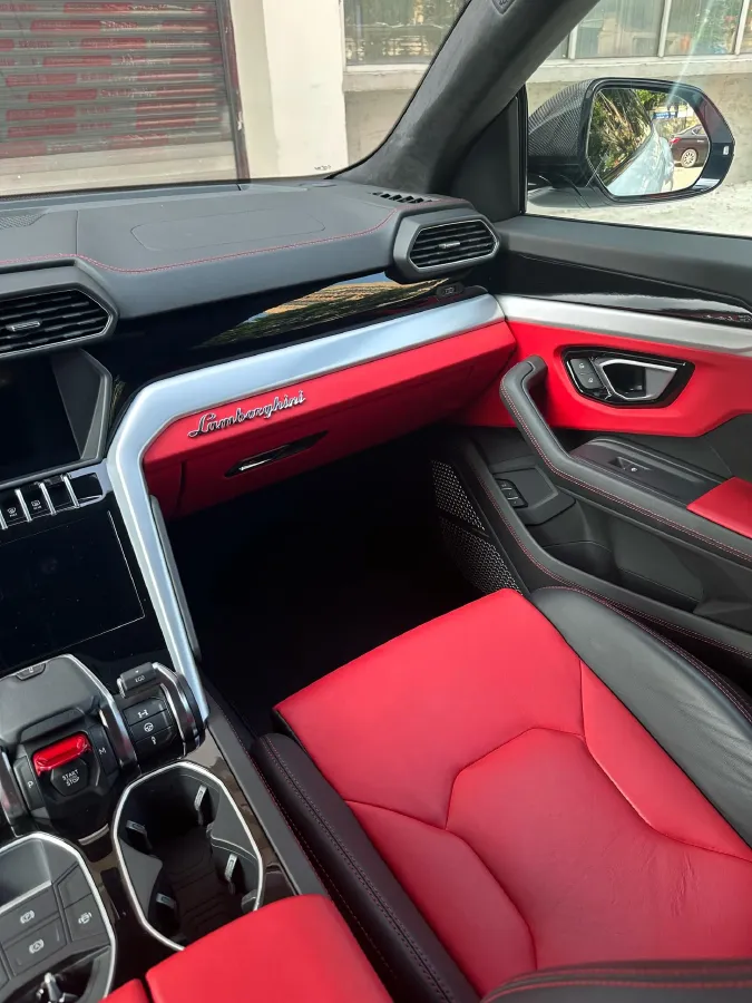 2018 Lamborghini Urus 4.0T 650HP V8 8AT,autocango,china used car exporter,china ev exporter,chinese used car exporter,chinese used ev exporter