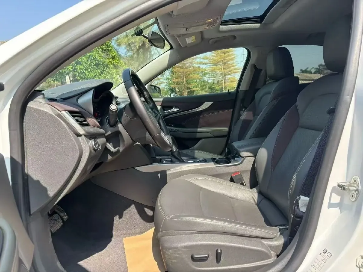 2018 Chevrolet Malibu 1.5T 170HP L4 6AT,autocango,china used car exporter,china ev exporter,chinese used car exporter,chinese used ev exporter