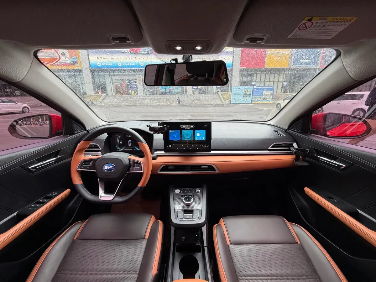 2021 MG Pilot 1.5T 173HP L4 7DCT,autocango,china used car exporter,china ev exporter,chinese used car exporter,chinese used ev exporter