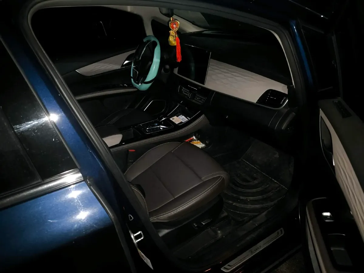 2022 Exceed LXC-DM 1.5T 156HP L4 3DHT PHEV 19.27KWH,autocango,china used car exporter,china ev exporter,chinese used car exporter,chinese used ev exporter