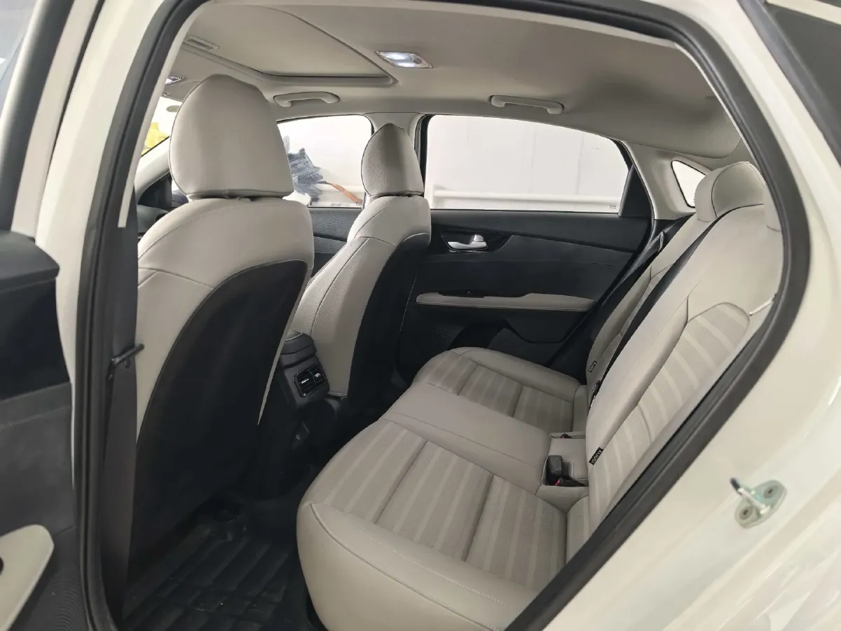 2023 Kia K3 1.5L 115HP L4 CVT,autocango,china used car exporter,china ev exporter,chinese used car exporter,chinese used ev exporter