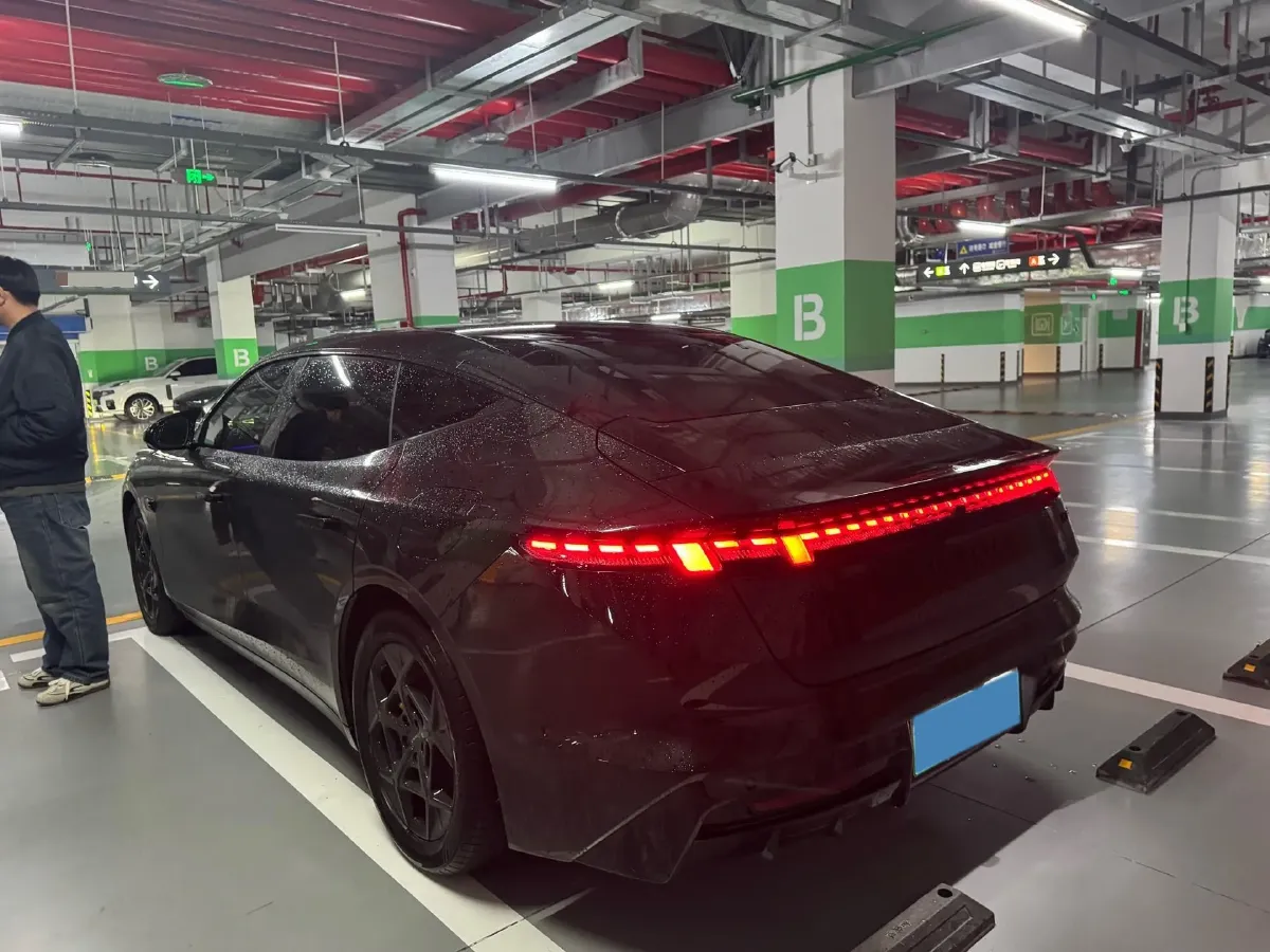 2025 LYNK&CO 10 EM-P 1.5T 163HP L4 3DHT PHEV,autocango,china used car exporter,china ev exporter,chinese used car exporter,chinese used ev exporter