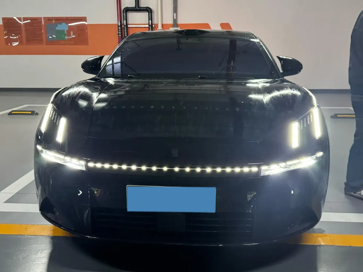 2025 LYNK&CO 10 EM-P 1.5T 163HP L4 3DHT PHEV,autocango,china used car exporter,china ev exporter,chinese used car exporter,chinese used ev exporter