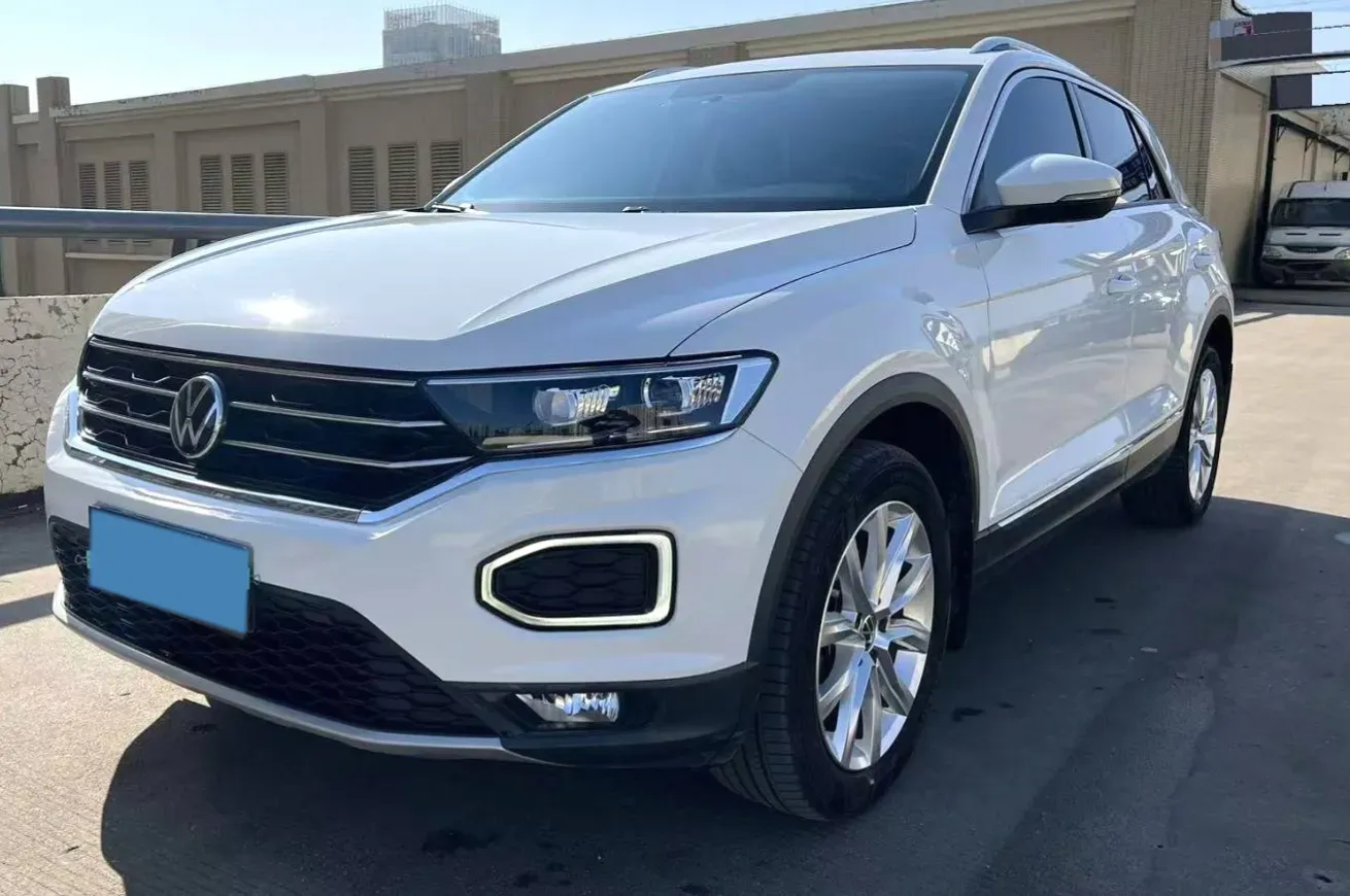 2022 Volkswagen T-Roc 1.4T 150HP L4 7DCT,autocango,china used car exporter,china ev exporter,chinese used car exporter,chinese used ev exporter