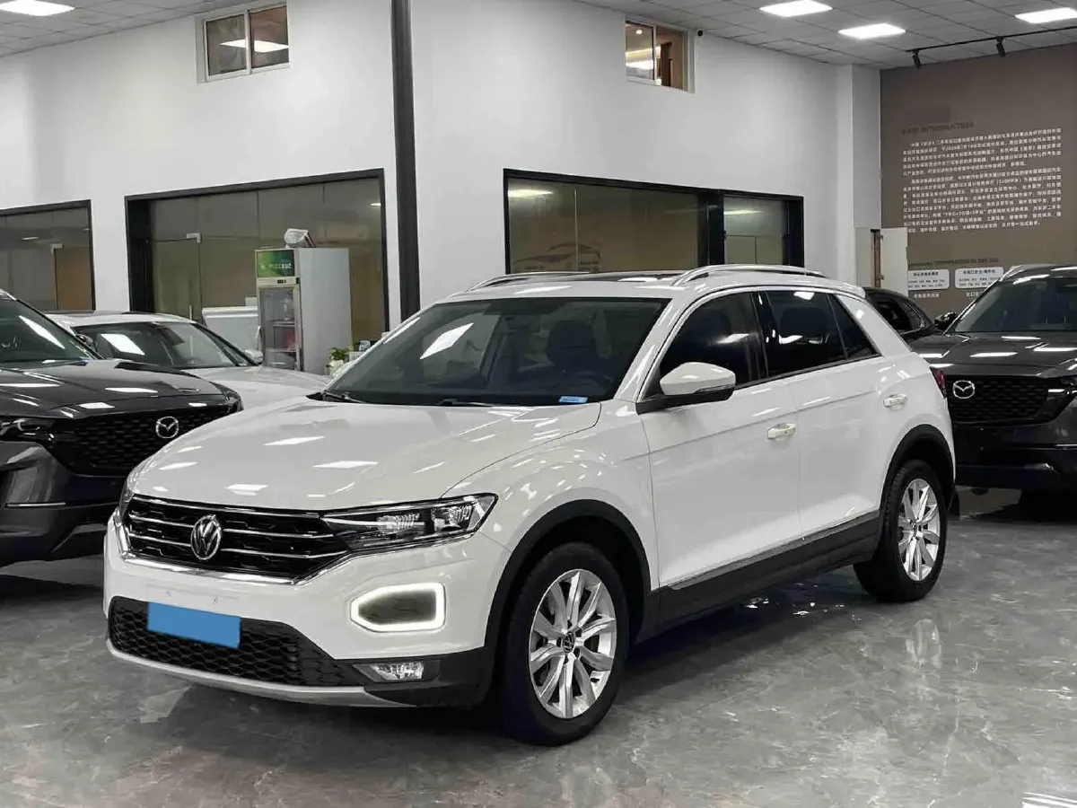 2021 Volkswagen T-Roc 1.4T 150HP L4 7DCT,autocango,china used car exporter,china ev exporter,chinese used car exporter,chinese used ev exporter