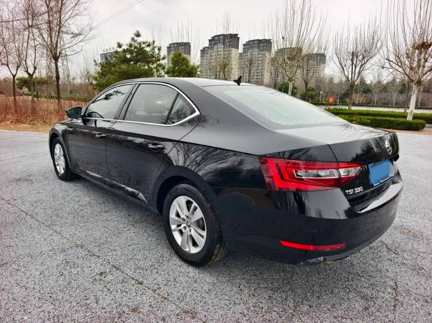 2018 Nissan Terra 2.5L 184HP L4 7AT,autocango,china used car exporter,china ev exporter,chinese used car exporter,chinese used ev exporter