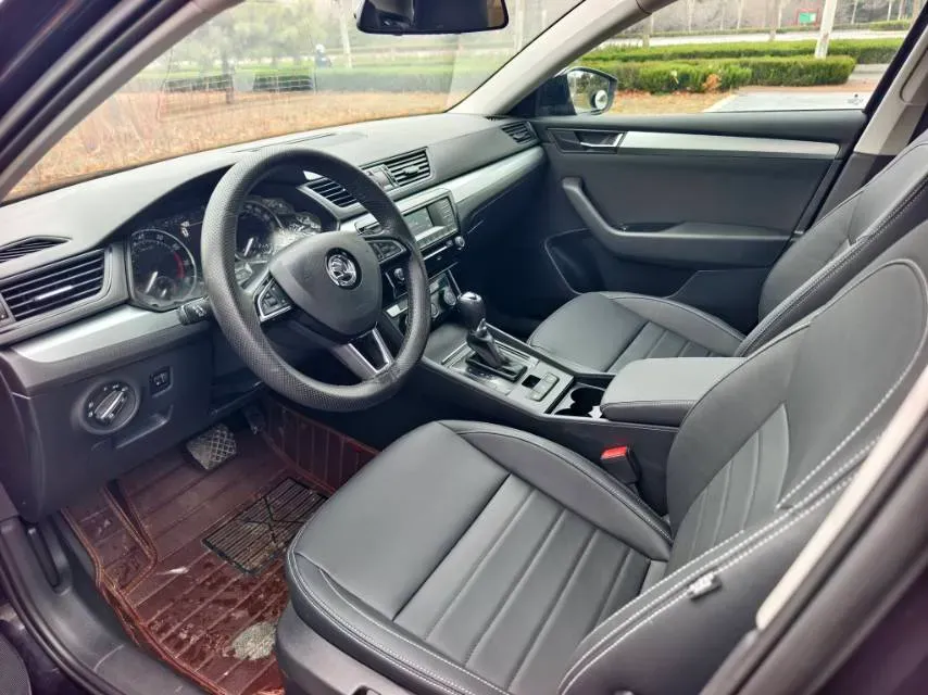 2018 Nissan Terra 2.5L 184HP L4 7AT,autocango,china used car exporter,china ev exporter,chinese used car exporter,chinese used ev exporter