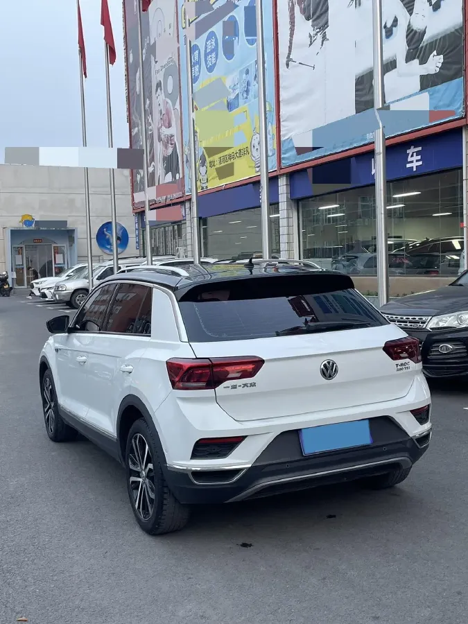 2018 Ford Kuga 1.5T 181HP L4 6AT,autocango,china used car exporter,china ev exporter,chinese used car exporter,chinese used ev exporter