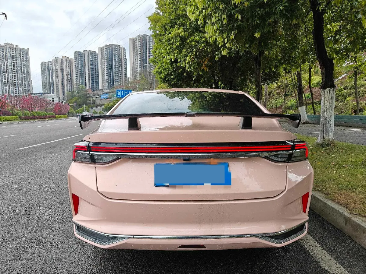 2023 DongFeng Aeolus YiXuan MAX 1.5T 190HP L4 7DCT,autocango,china used car exporter,china ev exporter,chinese used car exporter,chinese used ev exporter