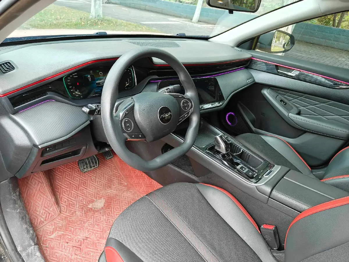 2023 DongFeng Aeolus YiXuan MAX 1.5T 190HP L4 7DCT,autocango,china used car exporter,china ev exporter,chinese used car exporter,chinese used ev exporter