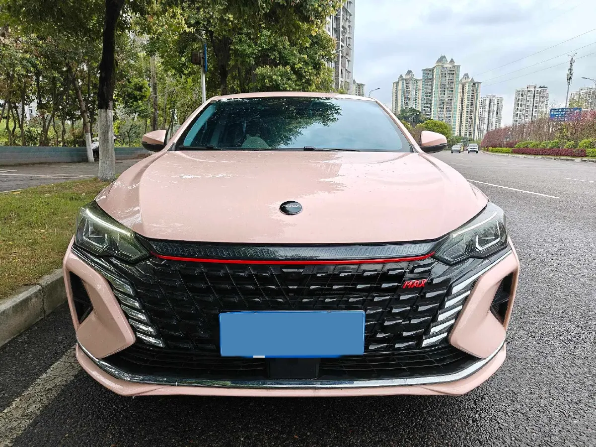 2023 DongFeng Aeolus YiXuan MAX 1.5T 190HP L4 7DCT,autocango,china used car exporter,china ev exporter,chinese used car exporter,chinese used ev exporter