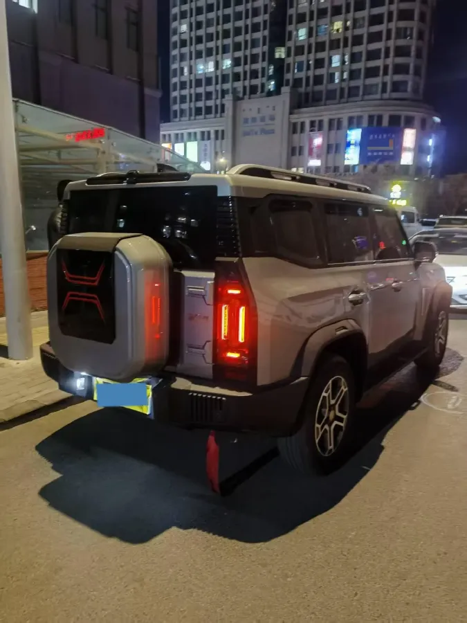 2026 Jetour Traveller 1.5T 184HP L4 7DCT,autocango,china used car exporter,china ev exporter,chinese used car exporter,chinese used ev exporter