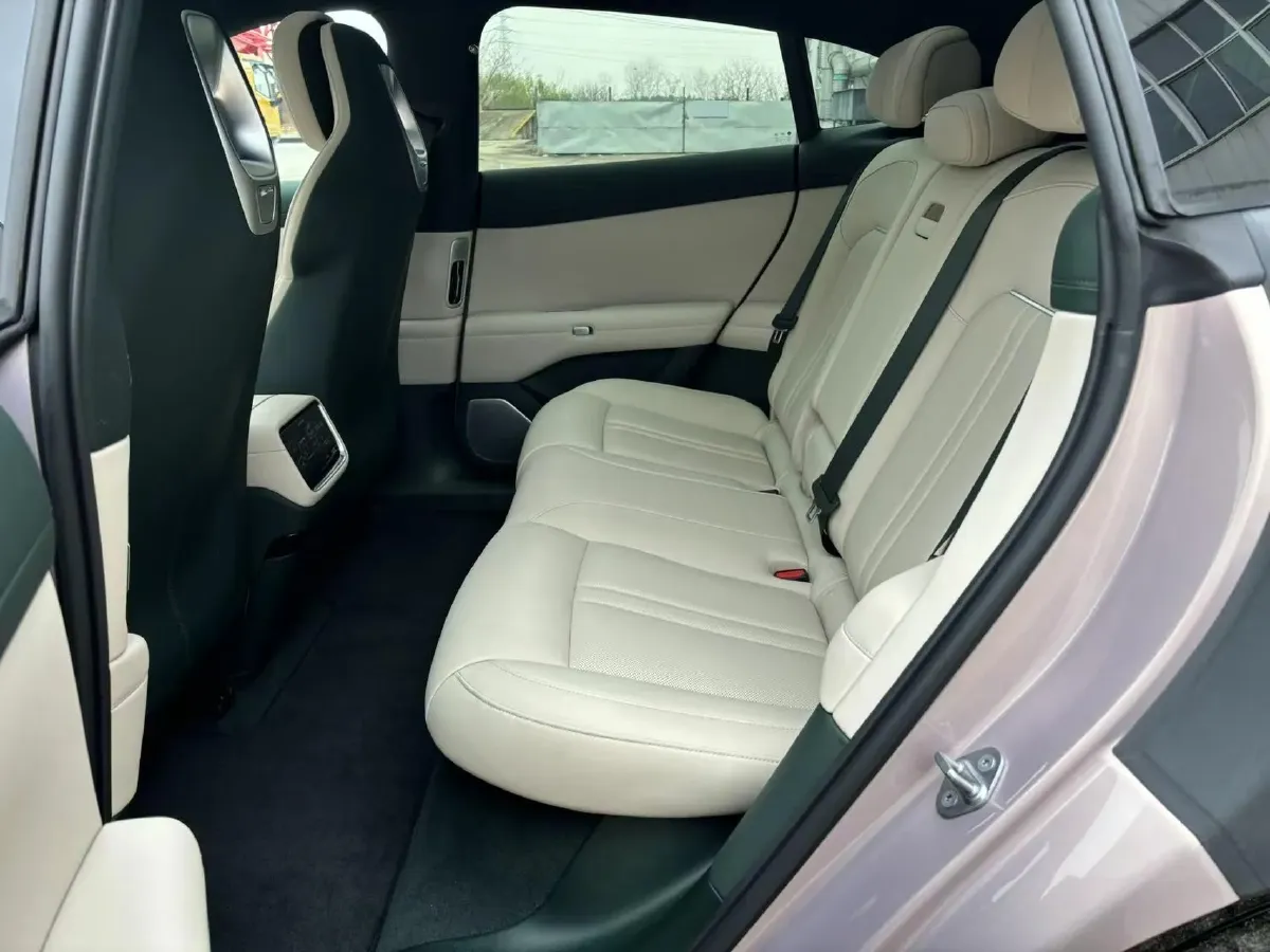 2025 MI YU7 BEV 96.3KWH,autocango,china used car exporter,china ev exporter,chinese used car exporter,chinese used ev exporter