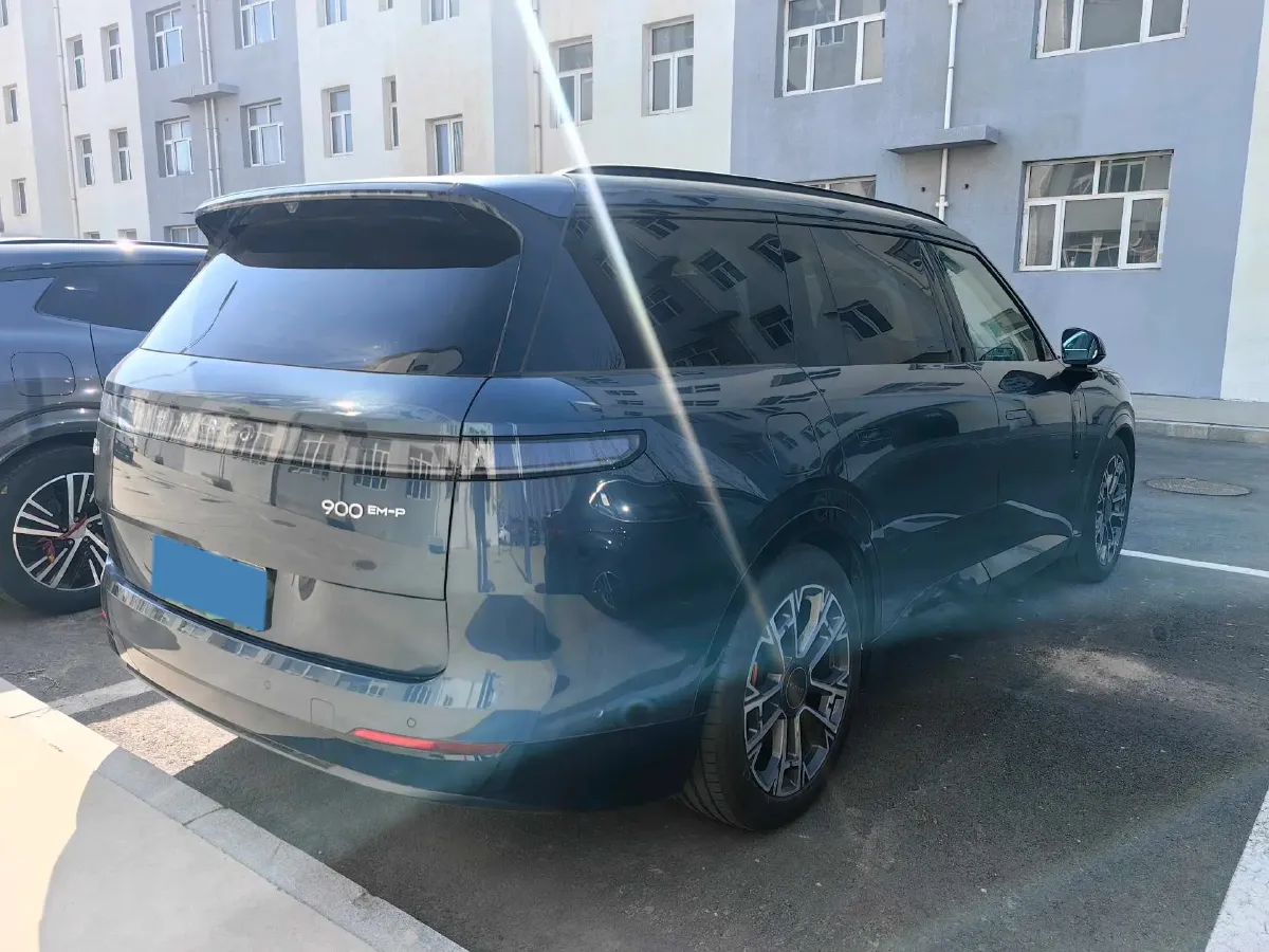 2025 LYNK&CO 900 2.0T 254HP L4 3DHT PHEV,autocango,china used car exporter,china ev exporter,chinese used car exporter,chinese used ev exporter