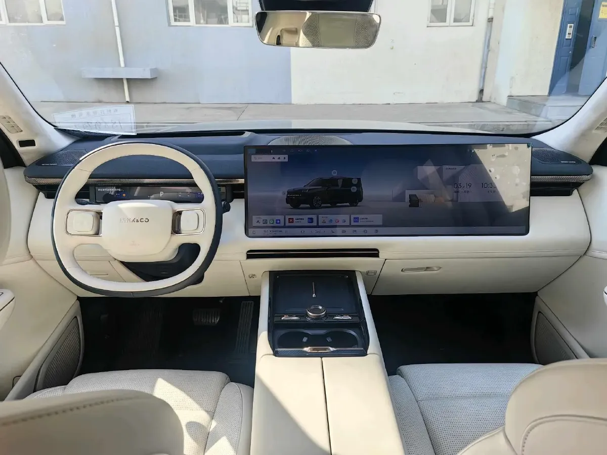 2025 LYNK&CO 900 2.0T 254HP L4 3DHT PHEV,autocango,china used car exporter,china ev exporter,chinese used car exporter,chinese used ev exporter