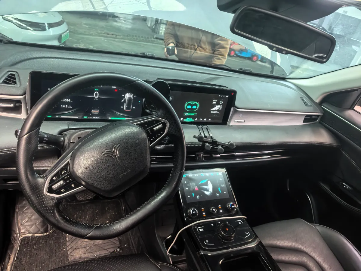 2021 DongFeng Aeolus E70 BEV 52.99KWH,autocango,china used car exporter,china ev exporter,chinese used car exporter,chinese used ev exporter