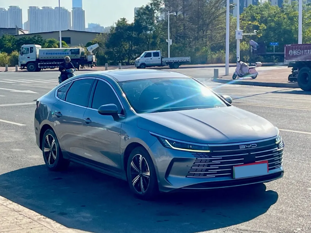 2022 Foton Grand General G7 2.0T 163HP L4 8AT,autocango,china used car exporter,china ev exporter,chinese used car exporter,chinese used ev exporter