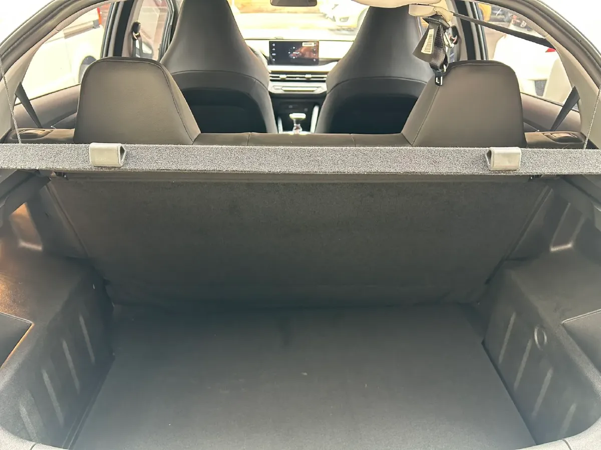 2024 Ruichi Auto EC31 BEV 38.64KWH,autocango,china used car exporter,china ev exporter,chinese used car exporter,chinese used ev exporter