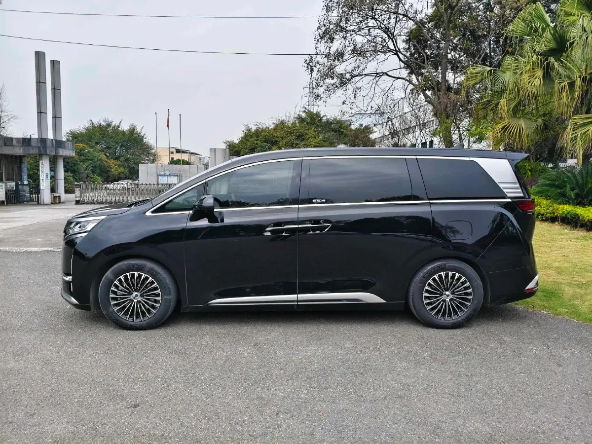 2022 Mercedes-Benz GLC Class 2.0T 197HP L4 9AT,autocango,china used car exporter,china ev exporter,chinese used car exporter,chinese used ev exporter