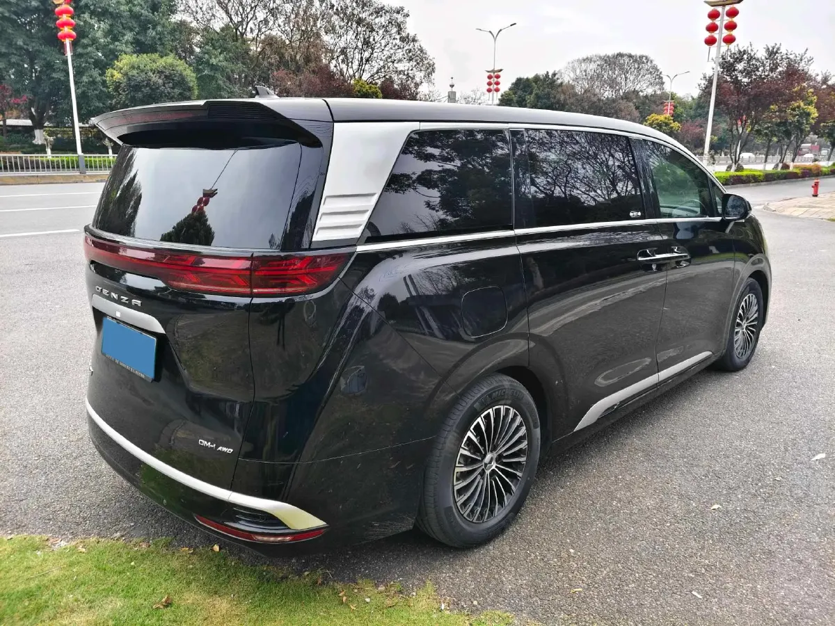 2022 Mercedes-Benz GLC Class 2.0T 197HP L4 9AT,autocango,china used car exporter,china ev exporter,chinese used car exporter,chinese used ev exporter