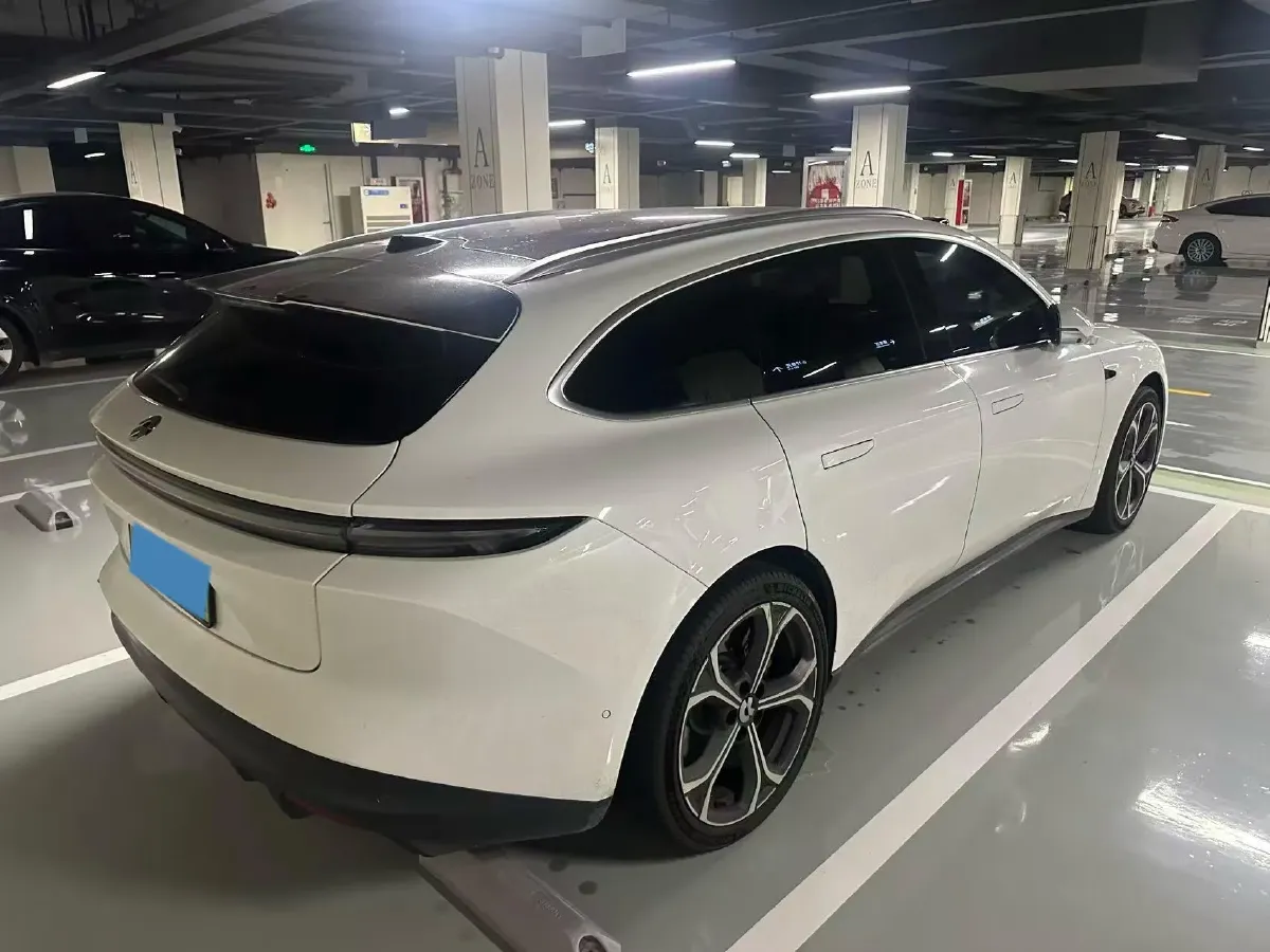2023 NIO ET5T BEV 75KWH,autocango,china used car exporter,china ev exporter,chinese used car exporter,chinese used ev exporter