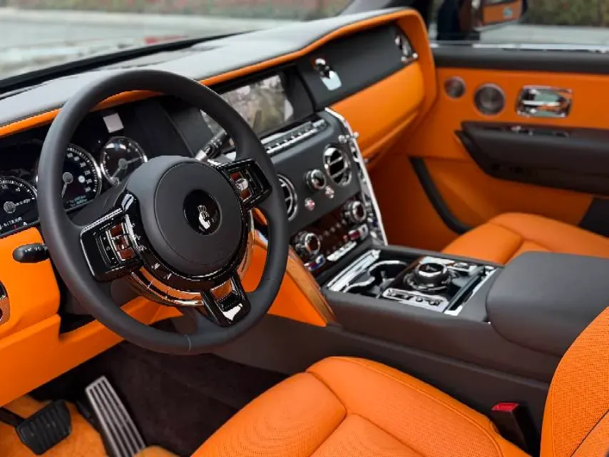 2024 Rolls-Royce Cullinan 6.7T 571HP V12 8AT,autocango,china used car exporter,china ev exporter,chinese used car exporter,chinese used ev exporter