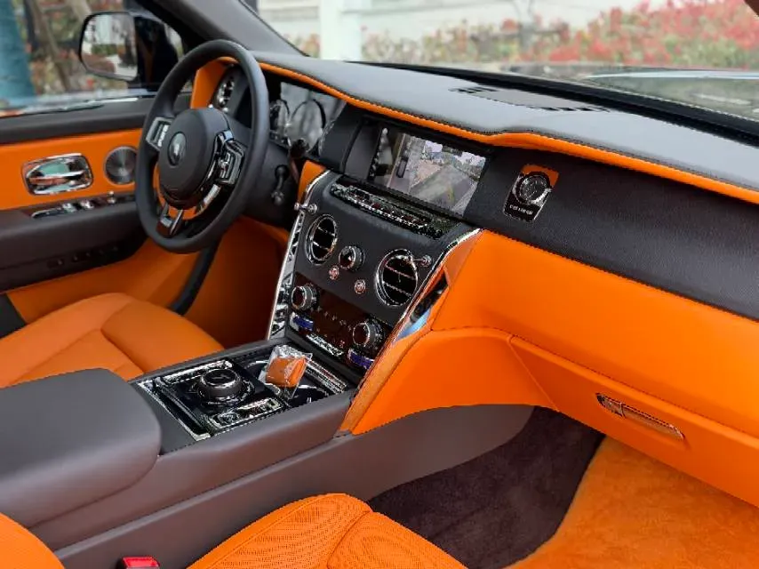 2024 Rolls-Royce Cullinan 6.7T 571HP V12 8AT,autocango,china used car exporter,china ev exporter,chinese used car exporter,chinese used ev exporter