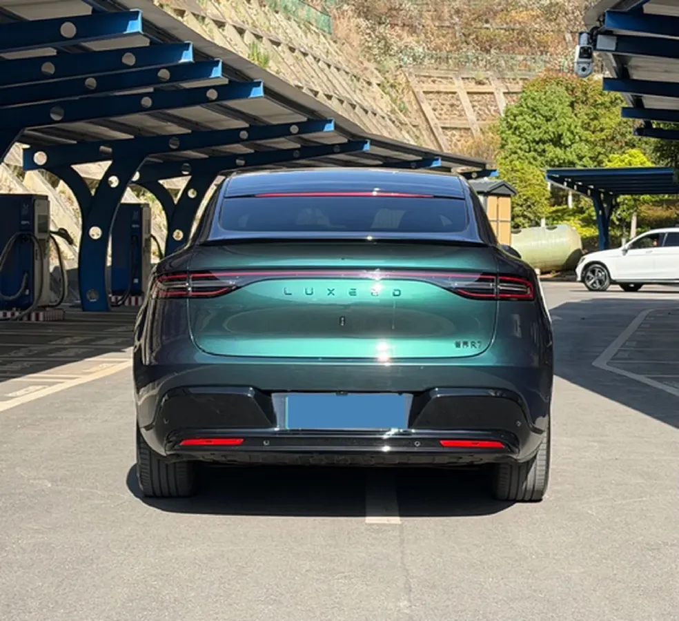 2026 Luxeed R7 REEV 156HP REEV,autocango,china used car exporter,china ev exporter,chinese used car exporter,chinese used ev exporter
