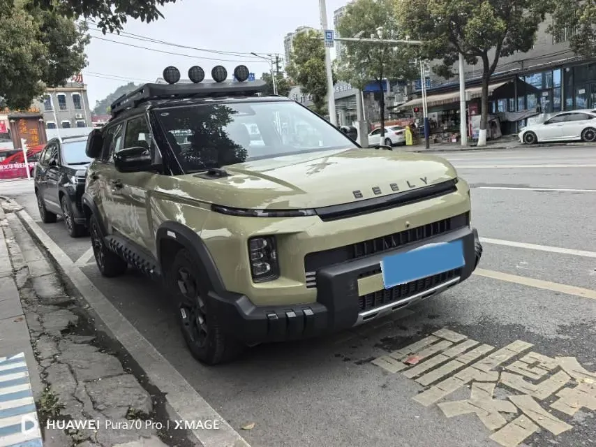 2025 Geely Cowboy 1.5T 181HP L4 7DCT,autocango,china used car exporter,china ev exporter,chinese used car exporter,chinese used ev exporter