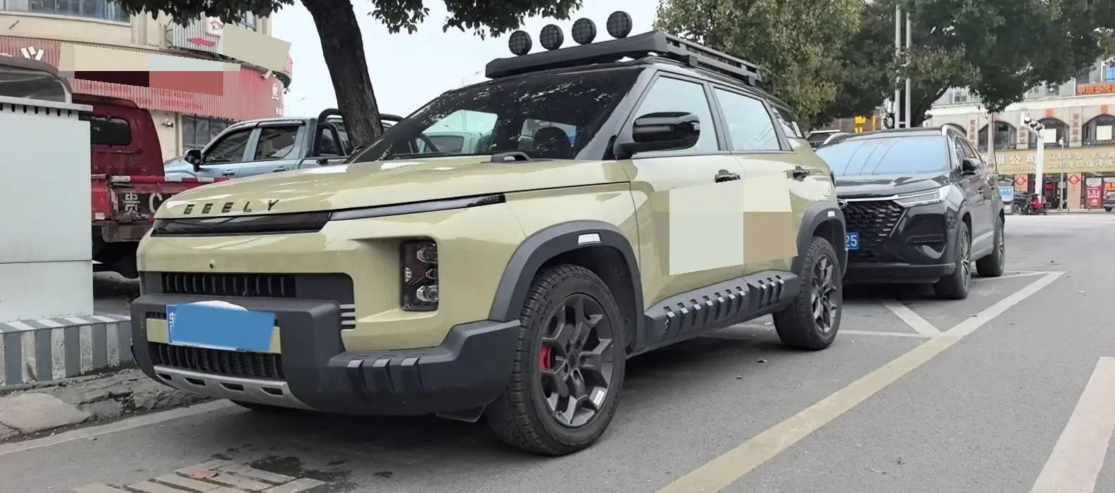 2025 Geely Cowboy 1.5T 181HP L4 7DCT,autocango,china used car exporter,china ev exporter,chinese used car exporter,chinese used ev exporter