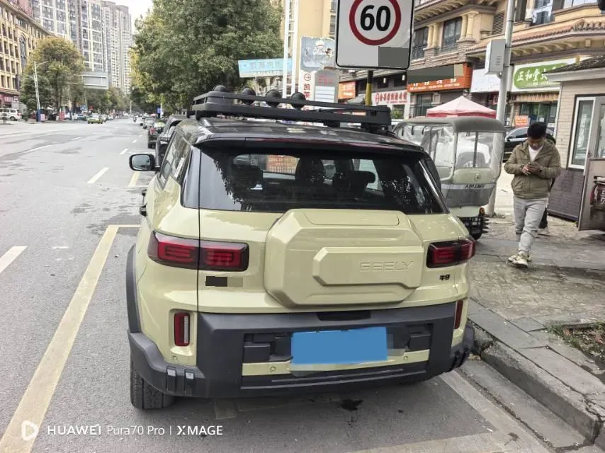 2025 Geely Cowboy 1.5T 181HP L4 7DCT,autocango,china used car exporter,china ev exporter,chinese used car exporter,chinese used ev exporter