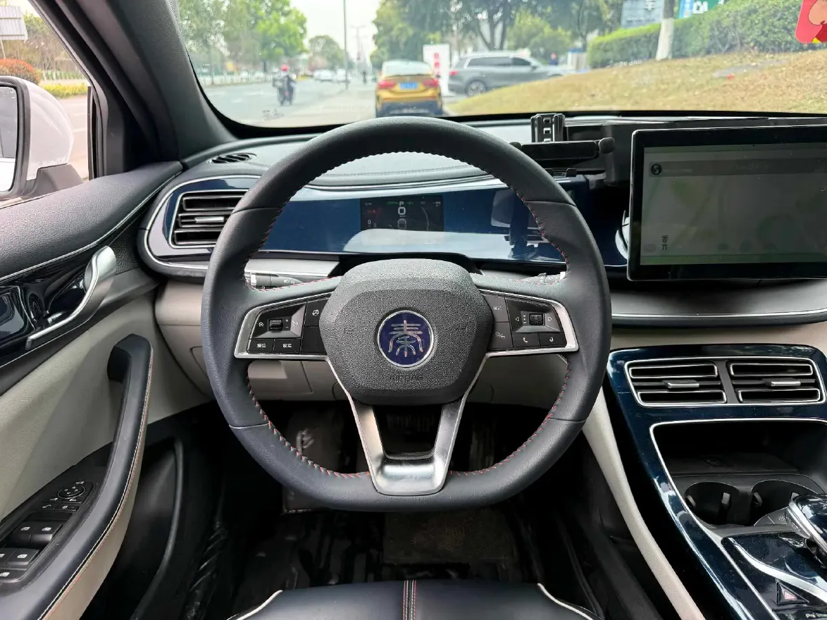 2021 Haval F7 1.5T 169HP L4 7DCT,autocango,china used car exporter,china ev exporter,chinese used car exporter,chinese used ev exporter