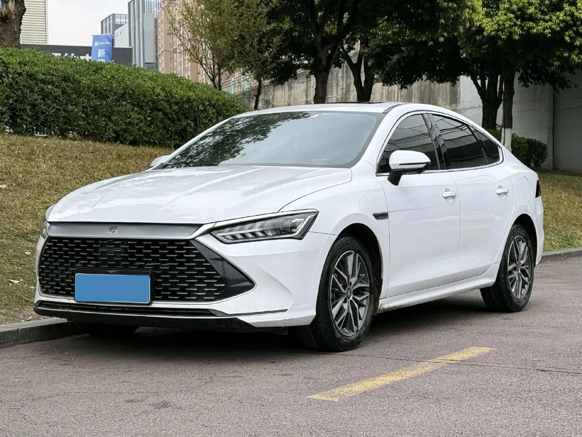 2021 Haval F7 1.5T 169HP L4 7DCT,autocango,china used car exporter,china ev exporter,chinese used car exporter,chinese used ev exporter